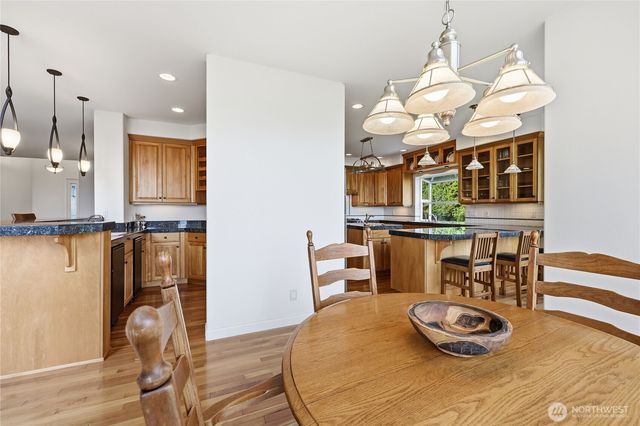 140 Trafalgar Drive, Port Townsend, WA 98368