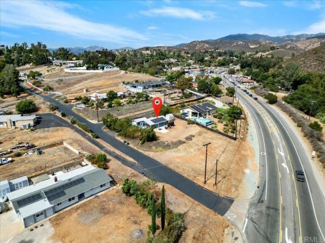 3113 Pine Ln, Spring Valley, CA 91978