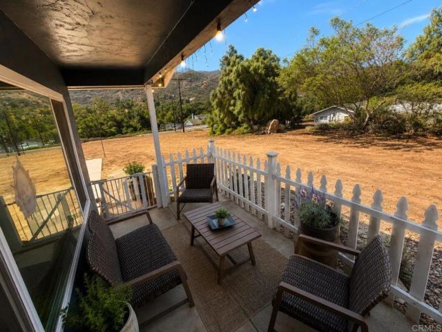 3113 Pine Ln, Spring Valley, CA 91978