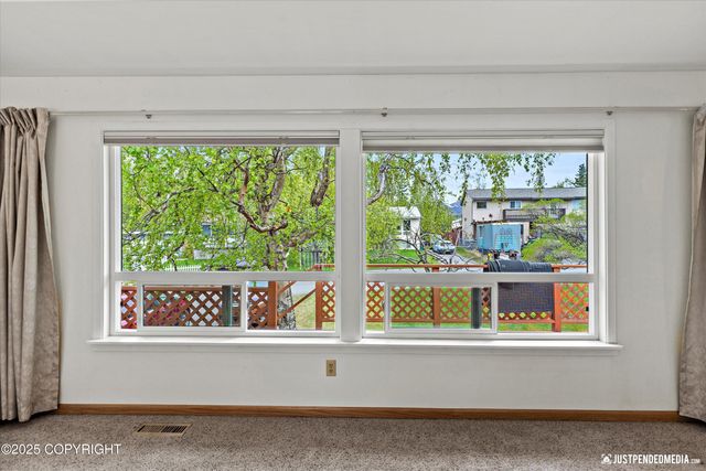 13438 Stephenson Street, Anchorage, AK 99515