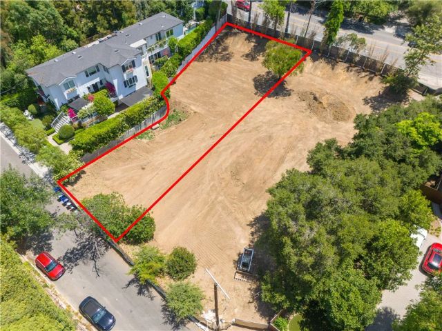 11452 Canton, Studio City, CA 91604