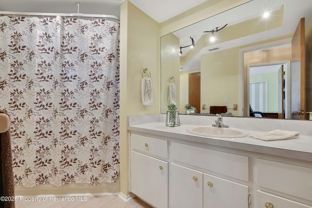 6100 Piedmont Drive, Spring Hill, FL 34606