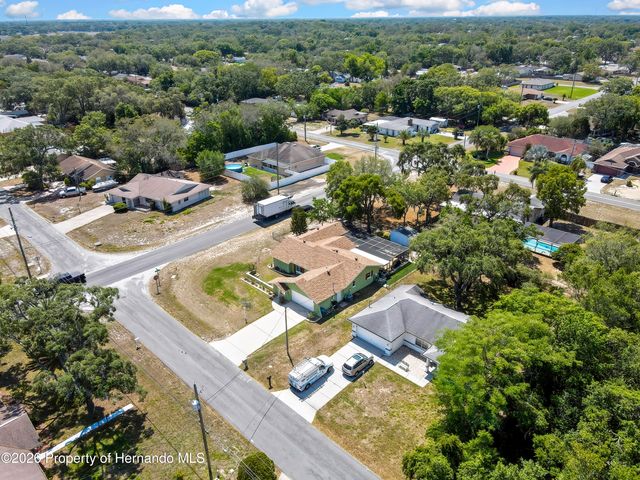 6100 Piedmont Drive, Spring Hill, FL 34606