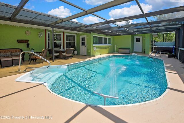 6100 Piedmont Drive, Spring Hill, FL 34606