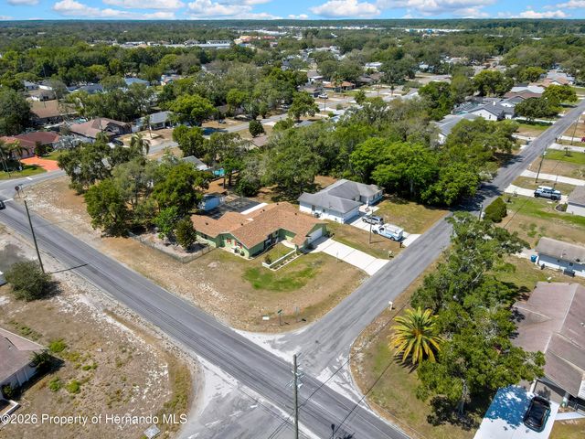 6100 Piedmont Drive, Spring Hill, FL 34606