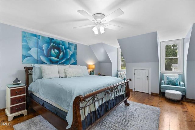 18 Surrey Lane, Durham, NC 27707