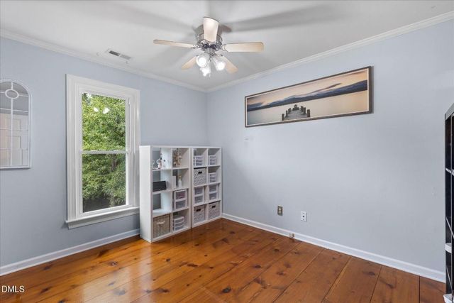 18 Surrey Lane, Durham, NC 27707