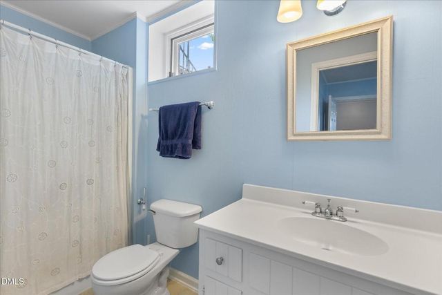 18 Surrey Lane, Durham, NC 27707