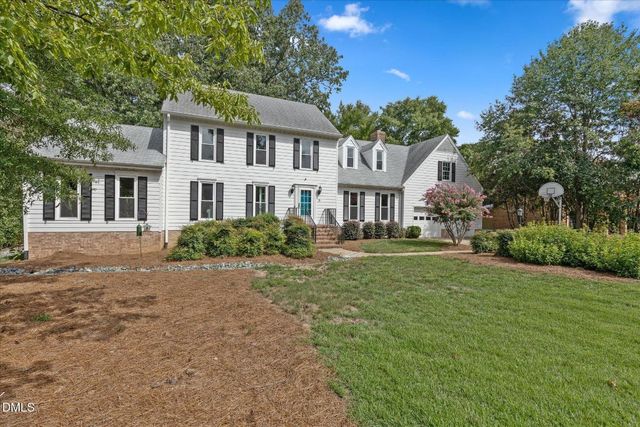 18 Surrey Lane, Durham, NC 27707