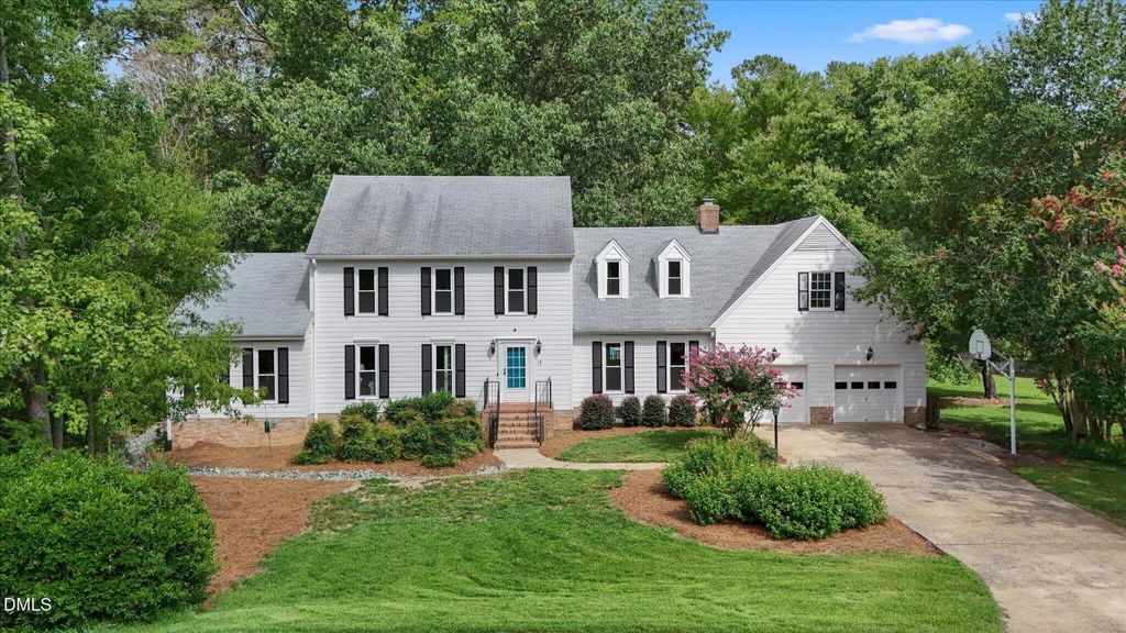 18 Surrey Lane, Durham, NC 27707
