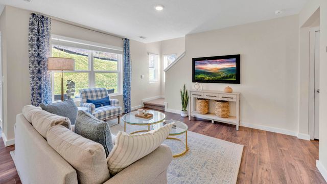 196 Hawks Drive, Rossville, GA 30741