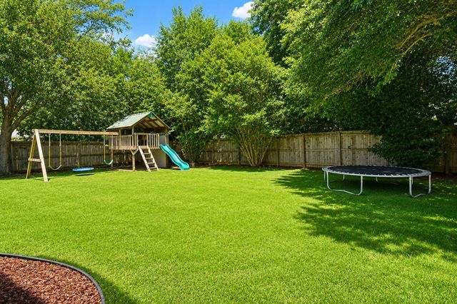 113 Arcadia Dr, Dothan, AL 36305