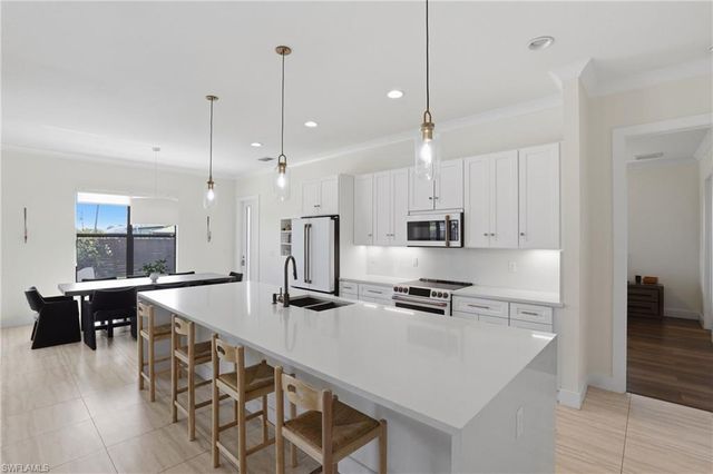 1425 NW 13th AVE, Cape Coral, FL 33993