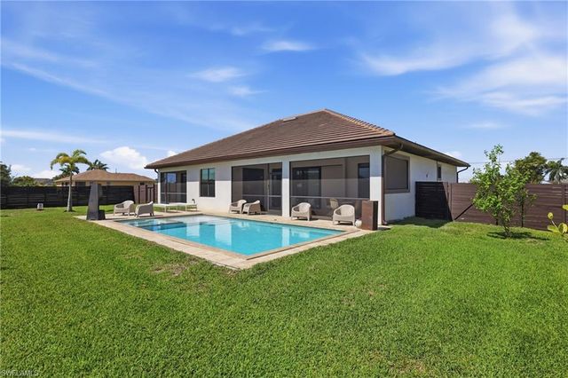 1425 NW 13th AVE, Cape Coral, FL 33993