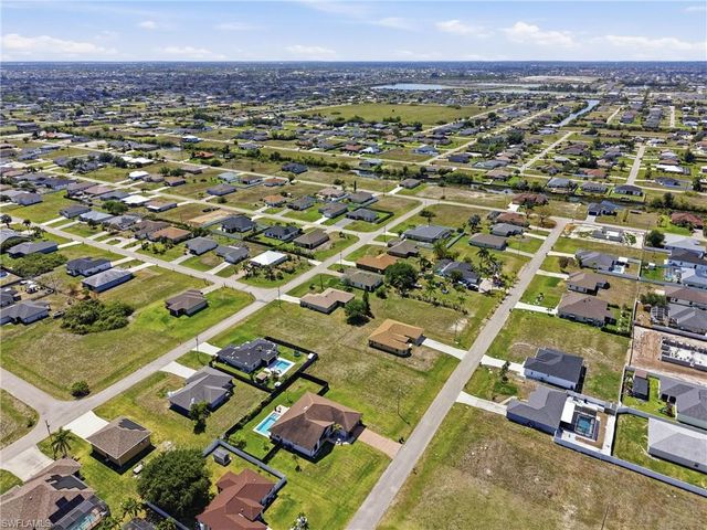 1425 NW 13th AVE, Cape Coral, FL 33993