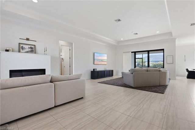 1425 NW 13th AVE, Cape Coral, FL 33993