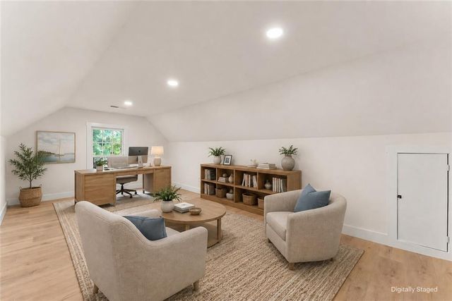 1476 W Lake Drive, Gainesville, GA 30501