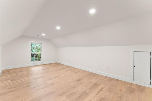 1476 W Lake Drive, Gainesville, GA 30501