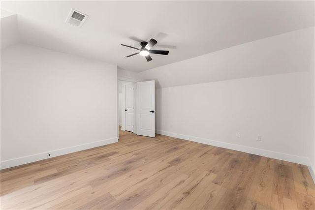 1476 W Lake Drive, Gainesville, GA 30501