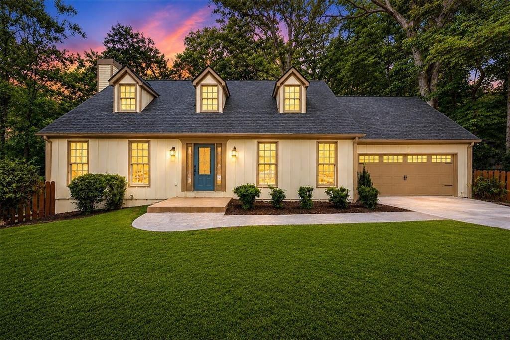 1476 W Lake Drive, Gainesville, GA 30501