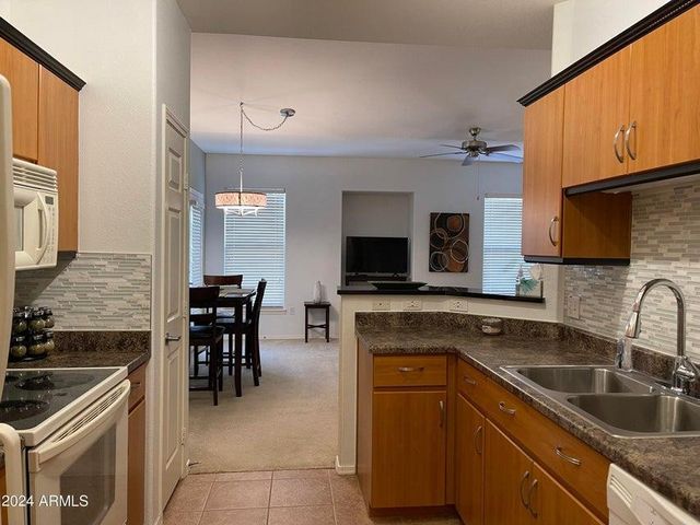 14250 W Wigwam Boulevard Unit 3325, Litchfield Park, AZ 85340