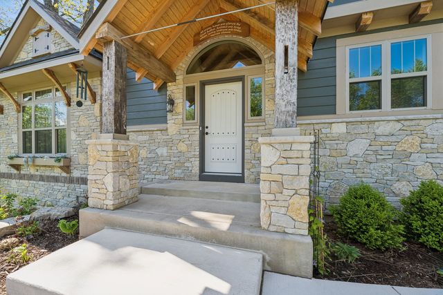 3515 Kings Lair Drive, Spring Grove, IL 60081