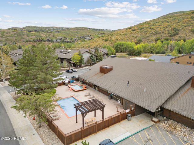 2235 Sidewinder Drive 810, Park City, UT 84060