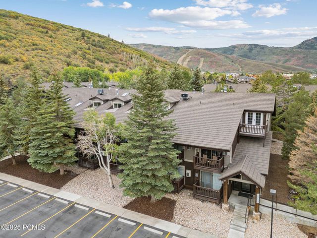 2235 Sidewinder Drive 810, Park City, UT 84060