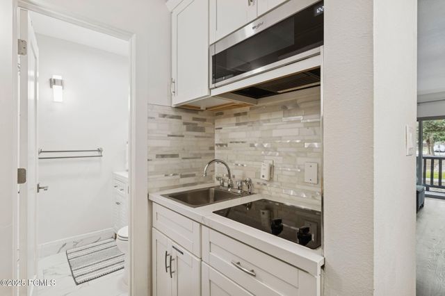 2235 Sidewinder Drive 810, Park City, UT 84060