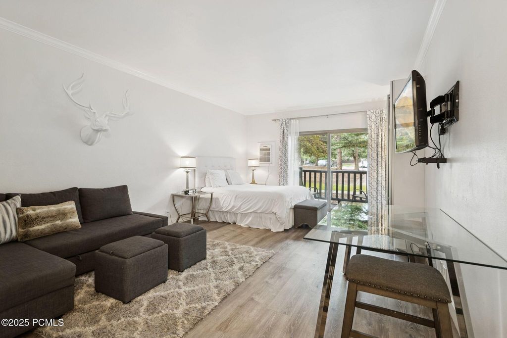 2235 Sidewinder Drive 810, Park City, UT 84060