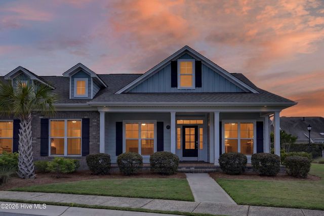 8450 Oak Abbey Trail NE, Leland, NC 28451