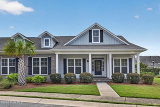 8450 Oak Abbey Trail NE, Leland, NC 28451