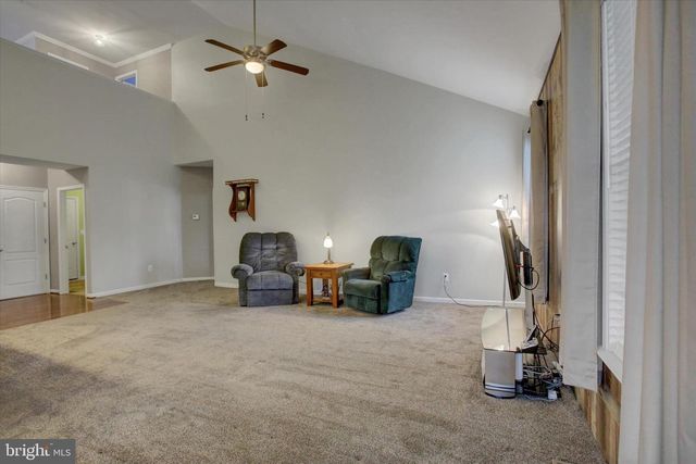 1234 THISTLEDOWN DRIVE, Chambersburg, PA 17202