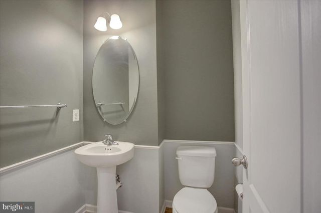 1234 THISTLEDOWN DRIVE, Chambersburg, PA 17202