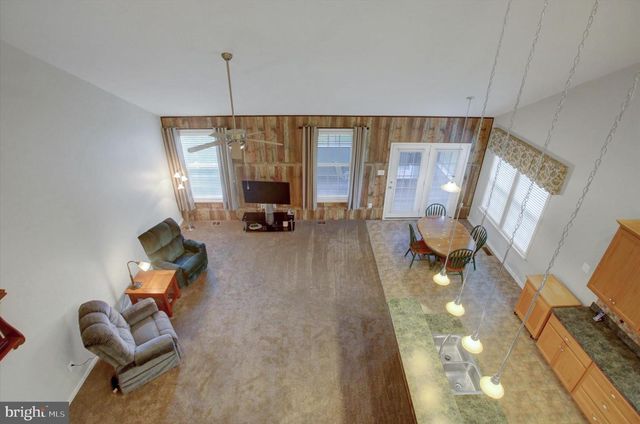 1234 THISTLEDOWN DRIVE, Chambersburg, PA 17202