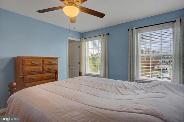 1234 THISTLEDOWN DRIVE, Chambersburg, PA 17202