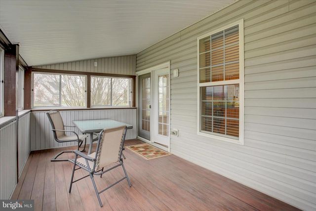 1234 THISTLEDOWN DRIVE, Chambersburg, PA 17202