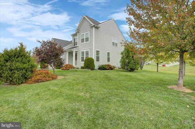 1234 THISTLEDOWN DRIVE, Chambersburg, PA 17202