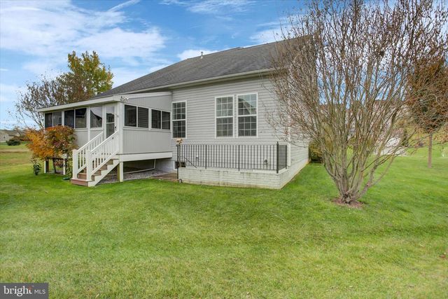 1234 THISTLEDOWN DRIVE, Chambersburg, PA 17202