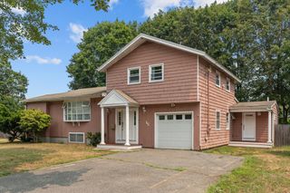 15 Scenna Rd, Beverly, MA 01915