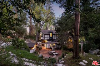 485 Madeline Drive, Pasadena, CA 91105