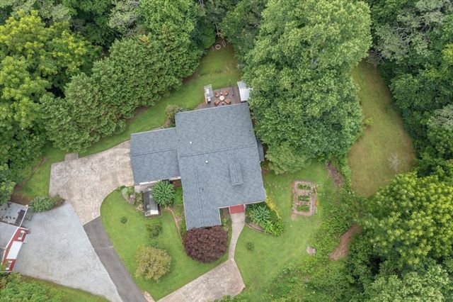 437 Lumber Company Road, Talking Rock, GA 30175