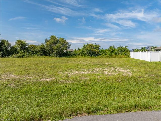 1000 NW 25th AVE, Cape Coral, FL 33993