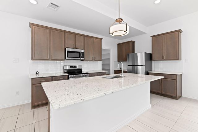 1128 Ridge Runner DR, Georgetown, TX 78628