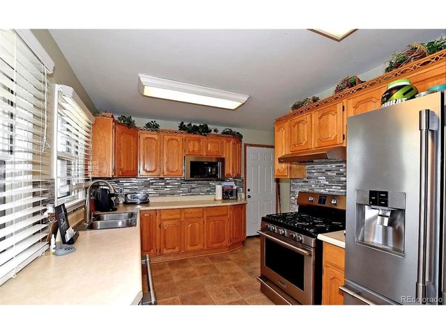 2822 W 5th St, Greeley, CO 80634