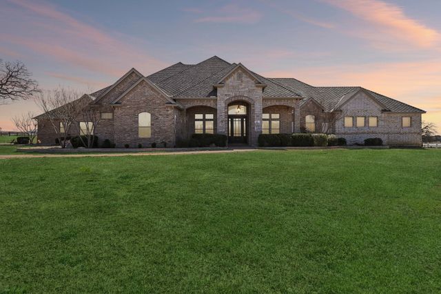 1026 Gene Perry Court, Bartonville, TX 76226