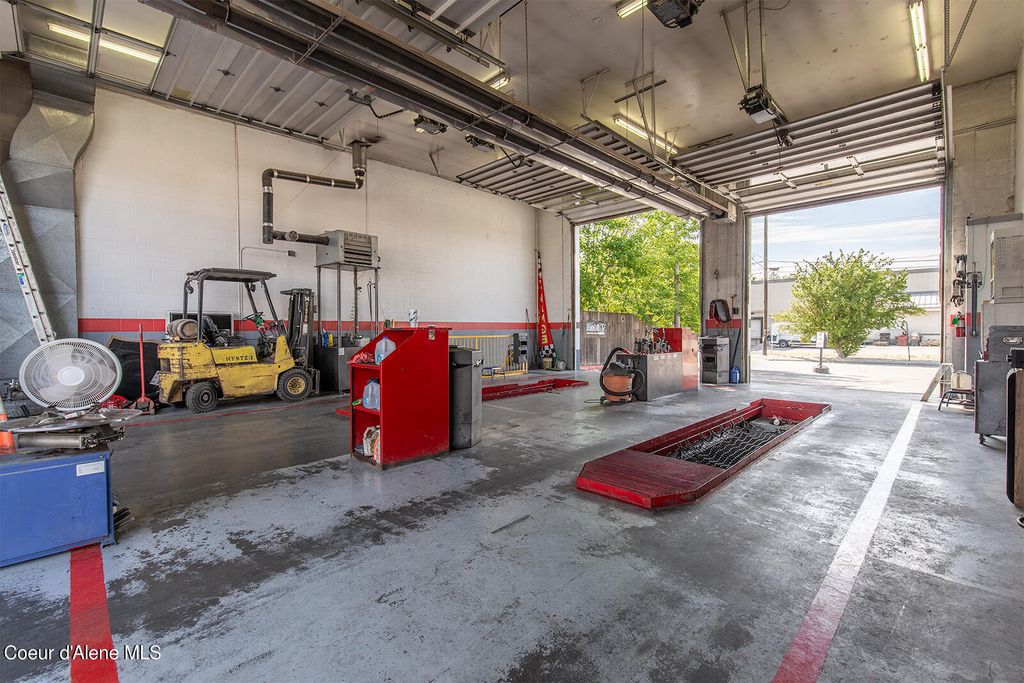 830 N 5th Ave, Sandpoint, ID 83864 photo 18