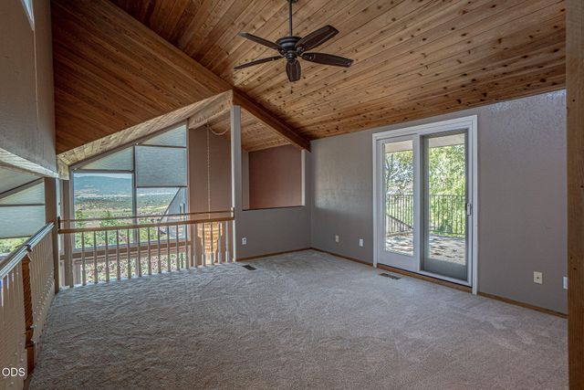 1403 Highcrest Drive, Medford, OR 97504