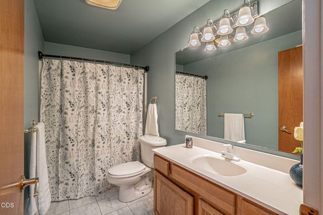 1403 Highcrest Drive, Medford, OR 97504