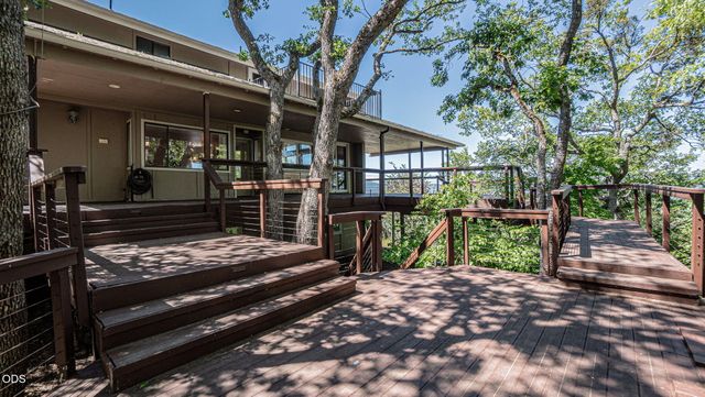 1403 Highcrest Drive, Medford, OR 97504